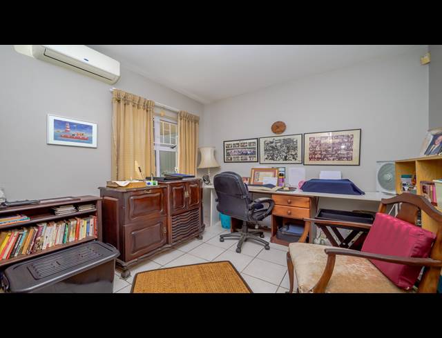 4 BEDROOM APARTMENT FOR SALE IN BALLITO CENTRAL